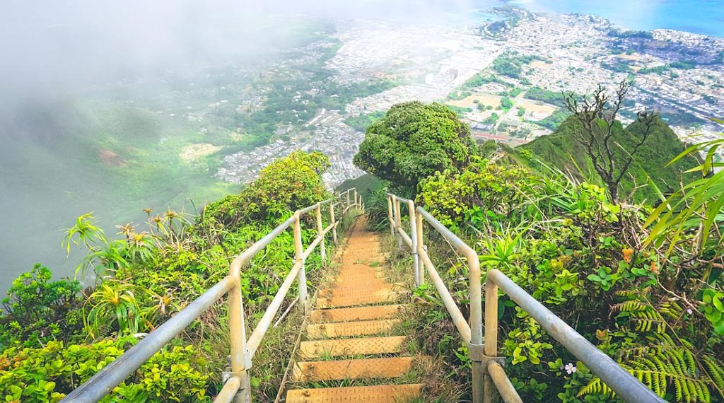 Haiku Stairs, happiness, stairway To Heaven, stairs, Staircases