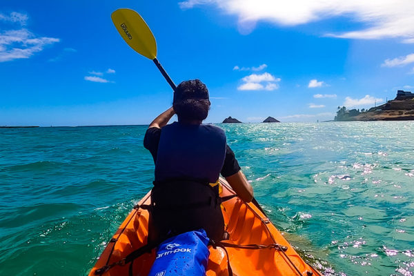 Kayaking to Moko Nui