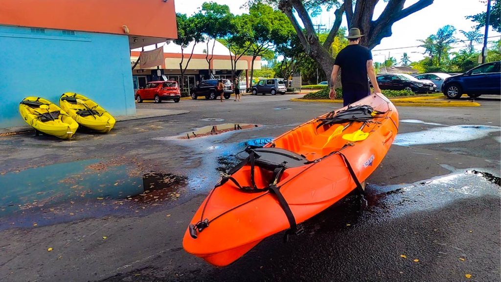 Kayaking to Mokulua Islands