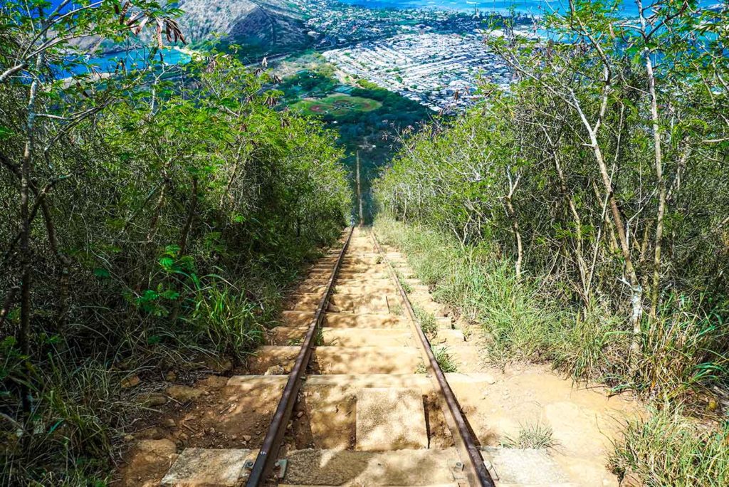 Railway of Koko Head trail