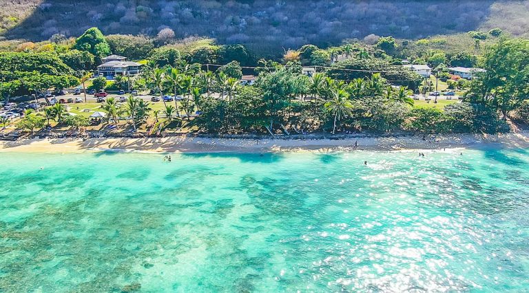 Best Beaches On Oahu | A Local's Top 14 - Denny & Nikki