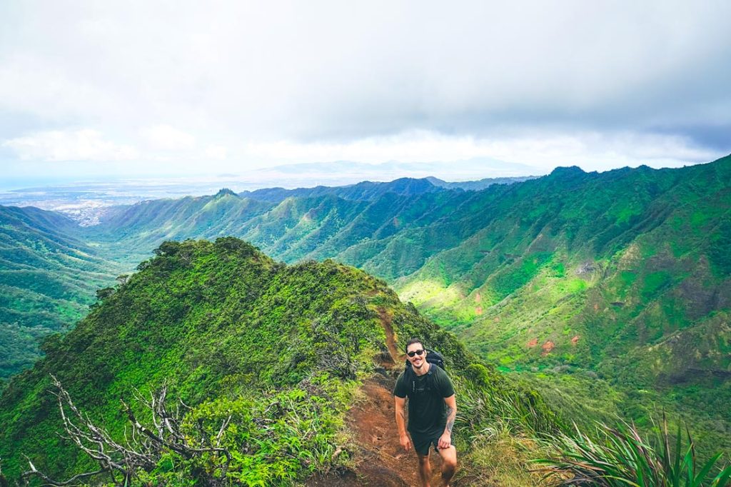 Hawaii to remove forbidden staircase due to 'rampant trespassing